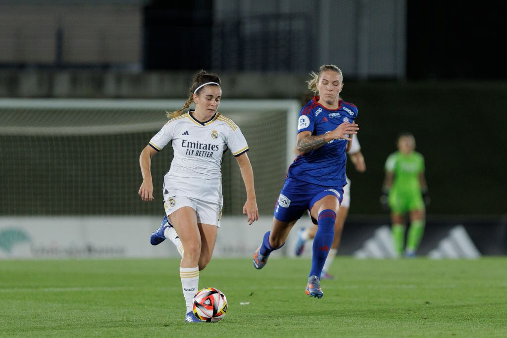 Teresa Abelleira of Real Madrid women during the UEFA Women's Champions League match, Round 2, first leg between Real Madrid and Valerenga at Alfredo Di Stefano stadium in Madrid. (Photo by Guillermo Martinez) (Photo by Guillermo Martinez/NurPhoto via Getty Images)