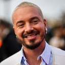 PARIS, FRANCE - JANUARY 21: J Balvin is seen, outside Dior, during Paris Fashion Week - Menswear F/W 2022-2023, on January 21, 2022 in Paris, France. (Photo by Edward Berthelot/Getty Images)