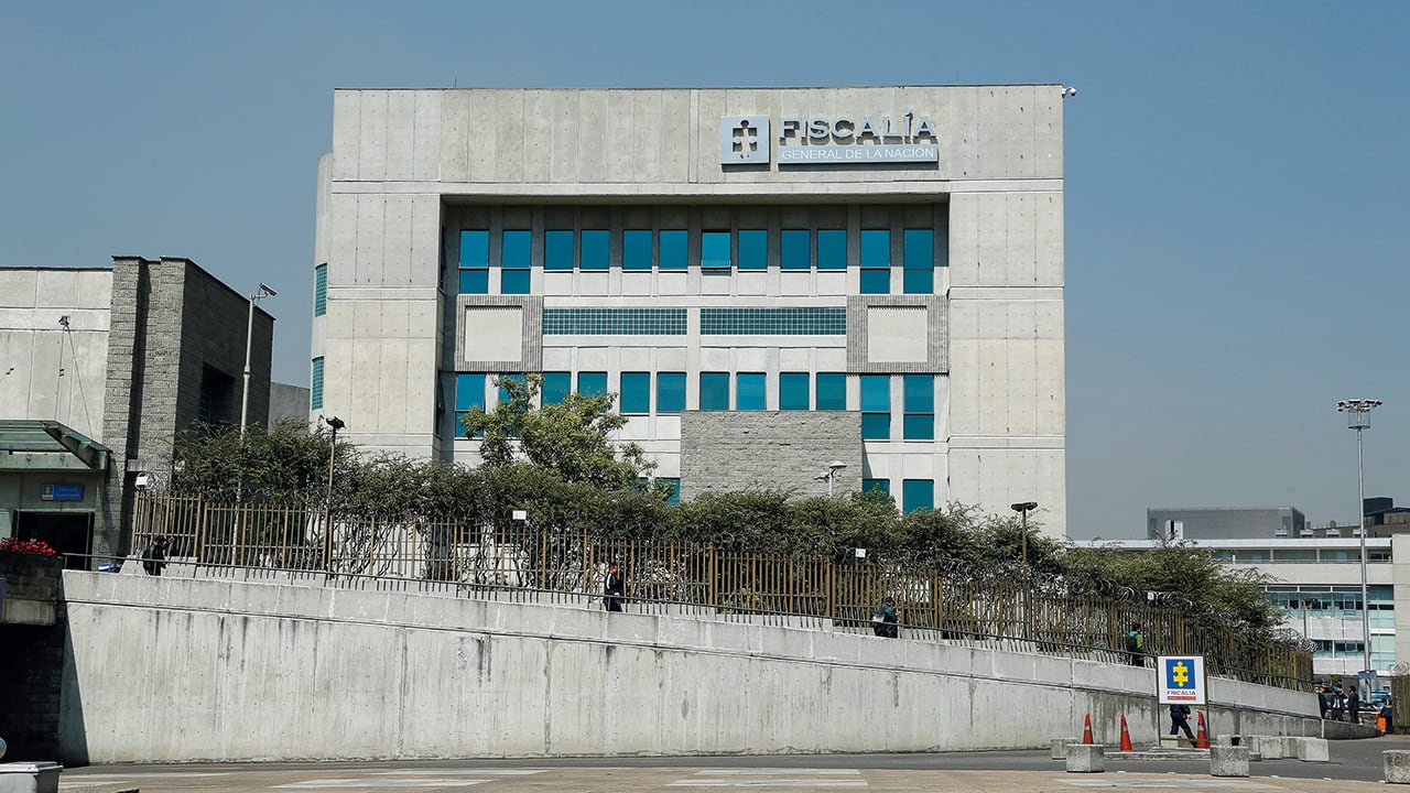 En el escrito de acusación, la Fiscalía incluyó más de 27 testigos y una larga lista de elementos de prueba o evidencias con informes de investigadores y reportes forenses.