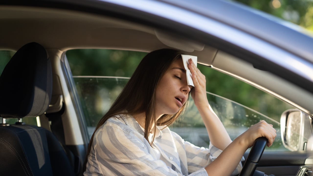 Las altas temperaturas pueden poner a prueba diferentes componentes de un vehículo durante los recorridos.