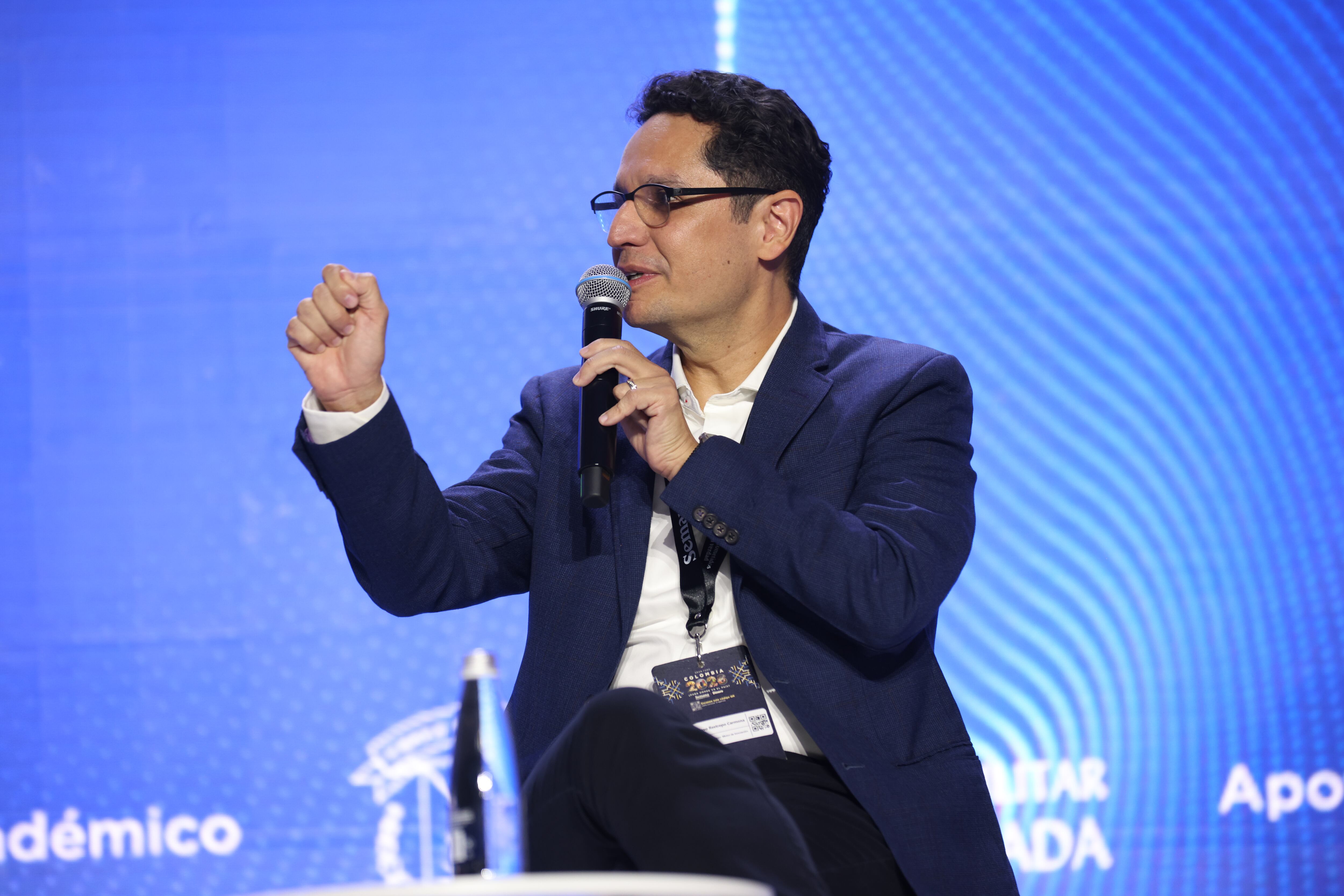 Jaime Alonso Restrepo Carmona, director ejecutivo de Rotorr - Motor de Innovación, durante su intervención en el Gran Foro Colombia 2026.