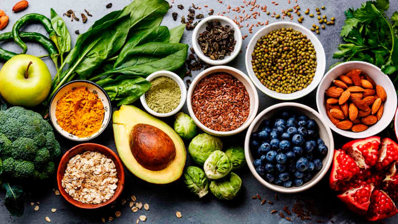 Los cambios en los hábitos de nutrición y en el sistema de producción de alimentos tienen consecuencias en la salud humana y en el medioambiente.