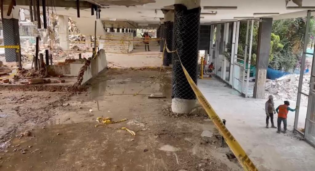 Edificio Ministerio de Defensa en demolición