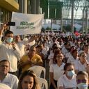 Los barranquilleros se dieron cita en la plaza del Centro del Convenciones de Puerta de Oro.