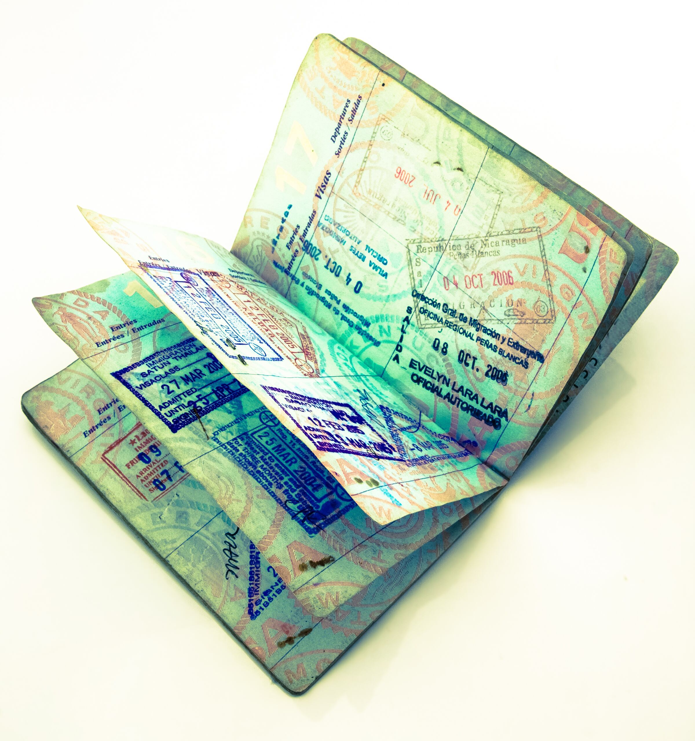 Nueva política de Estados Unidos restringe visas en América Latina y aumenta la presión diplomática en la región.