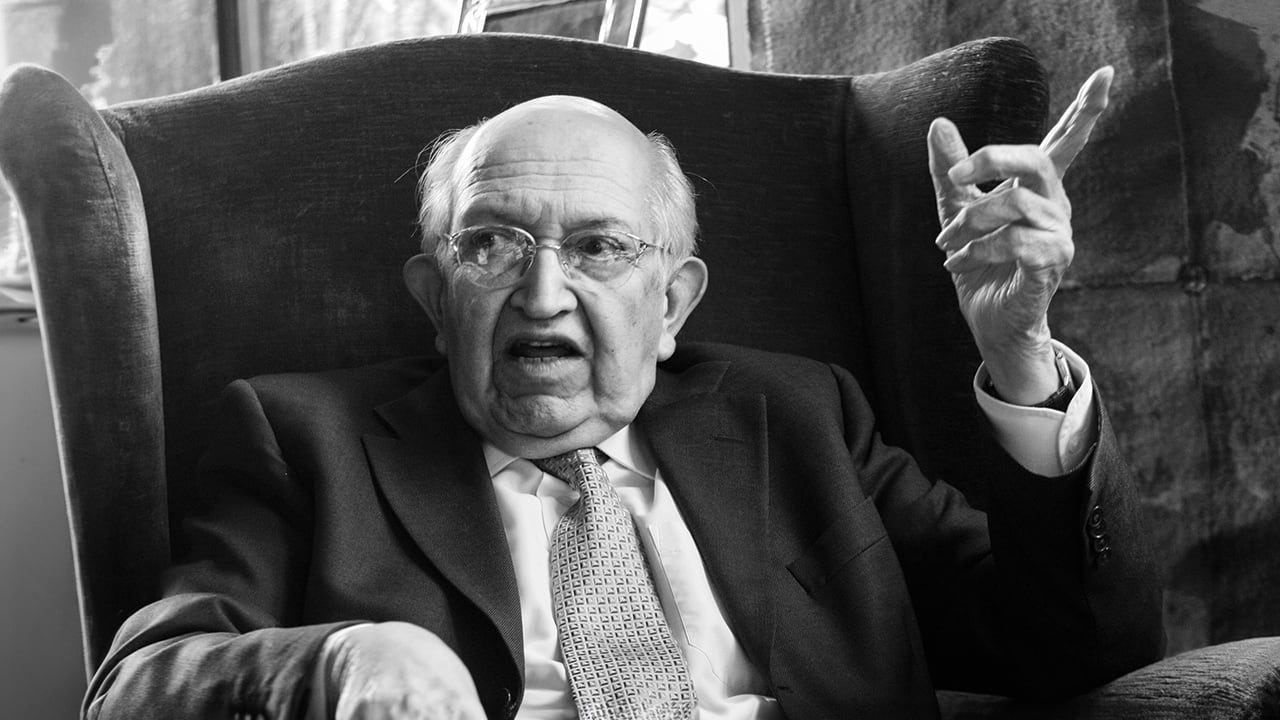 Plinio Apuleyo Mendoza nació en Tunja en 1931. Fue uno de los mejores escritores del país.