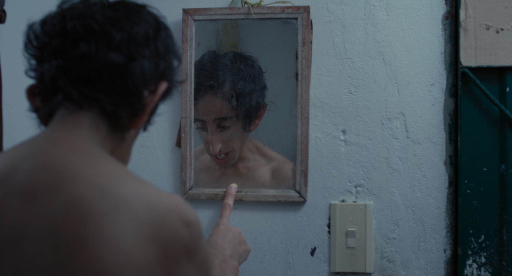 'Entre la niebla' de Augusto Sandino.