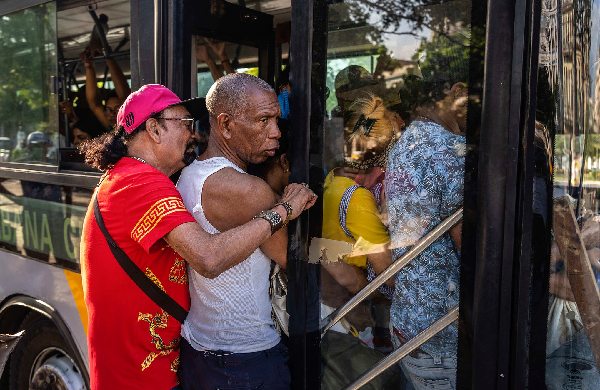 En imágenes: problemática del transporte en Cuba