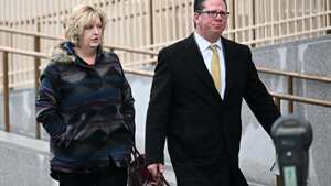 A 20 años de prisión fue condenada la expropietaria de una funeraria de Colorado, Estados Unidos, quien fue encontrada responsable por estafar a los familiares de los muertos tras descuartizar 560 cadáveres y vender partes de cuerpos sin ningún permiso.