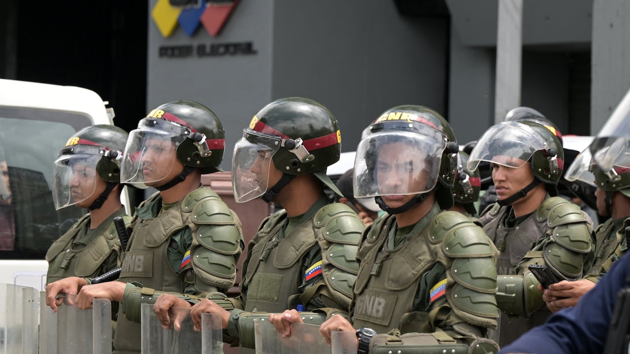 Maduro endurecerá los métodos de represión a manifestantes en Venezuela.