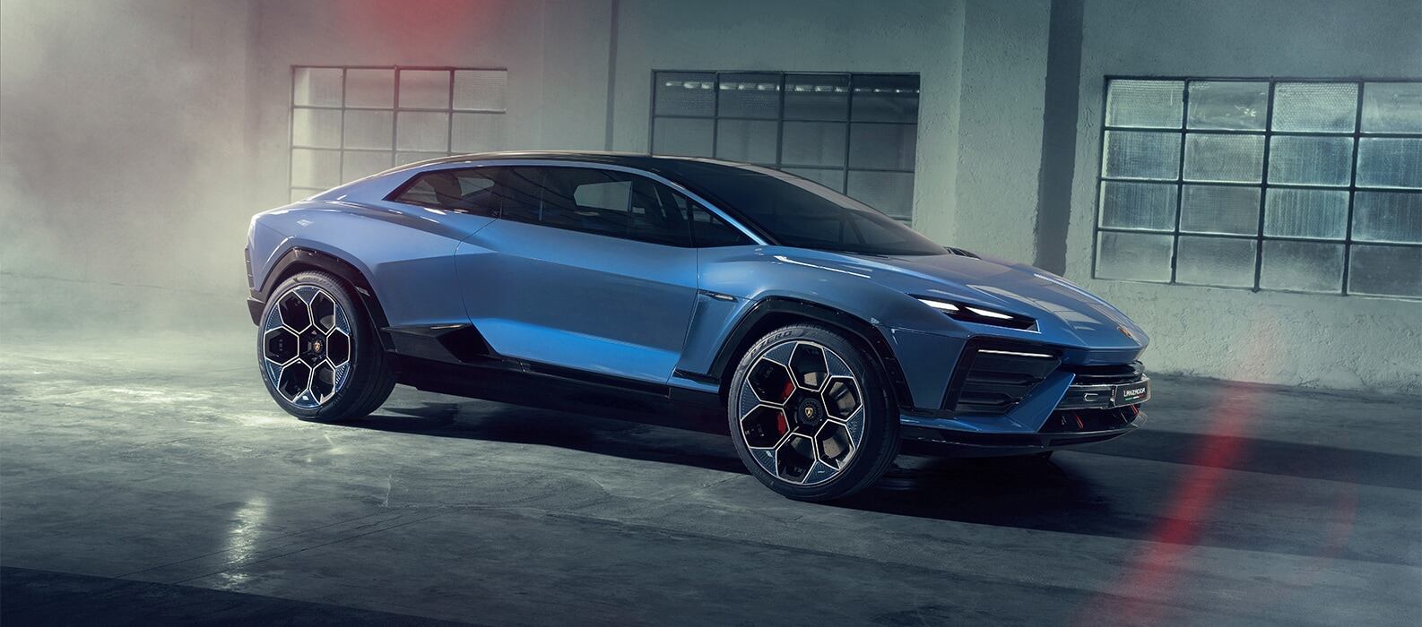 Lamborghini presenta en la Monterey Car Week el prototipo del Lanzador, un adelanto visionario del próximo modelo IV anunciado por la empresa y cuyo lanzamiento está previsto para 2028.