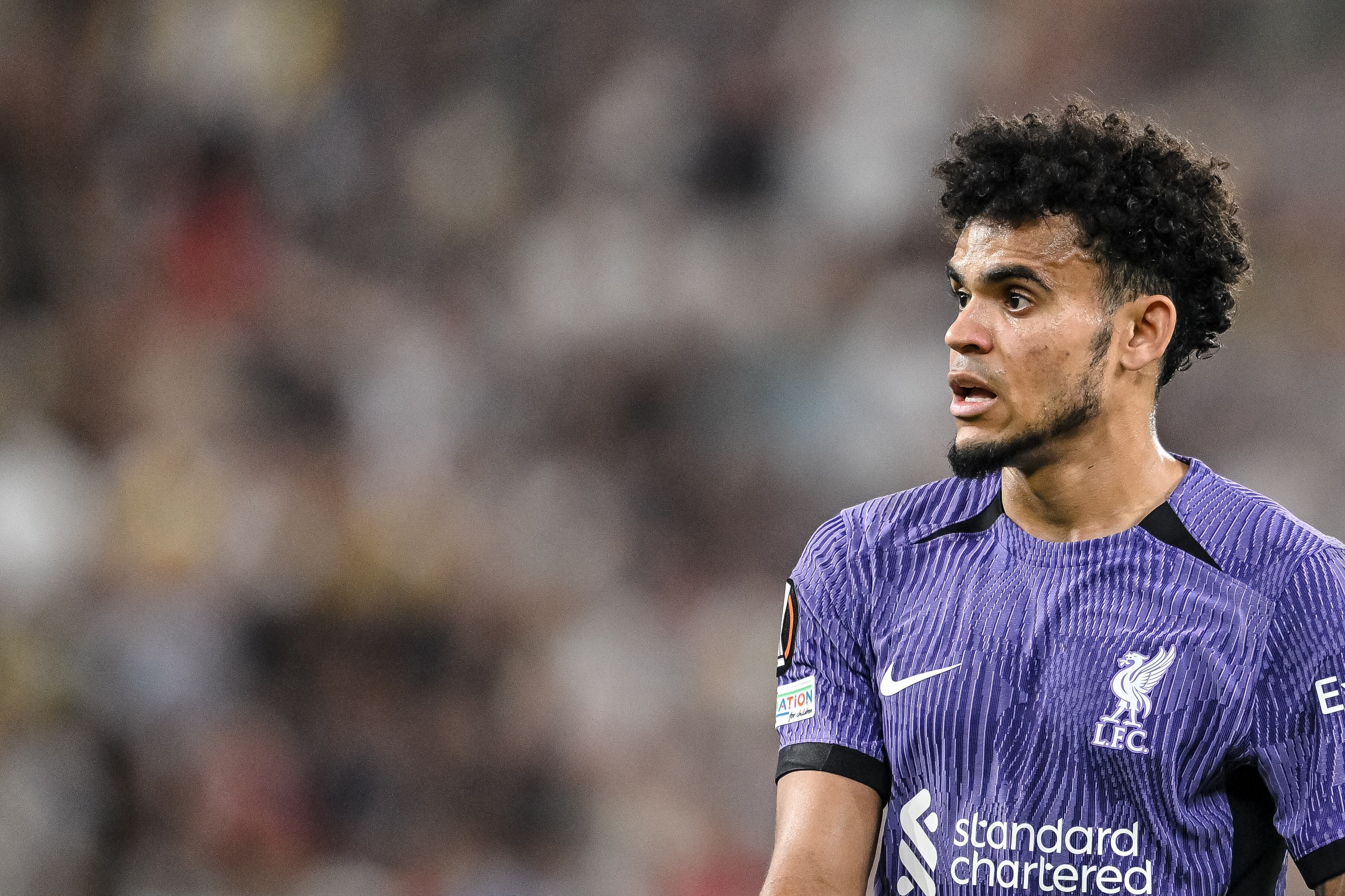 LINZ, AUSTRIA - SEPTEMBER 21: Luis Diaz of Liverpool FC looks on during the UEFA Europa League 2023/24 group stage match between LASK and Liverpool FC on September 21, 2023 in Linz, Austria. (Photo by Harry Langer/DeFodi Images via Getty Images)