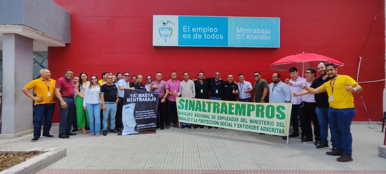 Funcionarios del Ministerio del Trabajo votarán convocatoria a entrar en huelga.