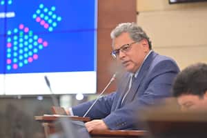 Superintendente de Salud, Ulahí Beltrán, en plenaria del Senado de Colombia.