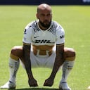 FILE PHOTO: Soccer Football - Liga MX - Pumas UNAM v Monterrey - Estadio Olimpico, Mexico City, Mexico - July 31, 2022 Pumas UNAM's Dani Alves before the match REUTERS/Henry Romero/File Photo