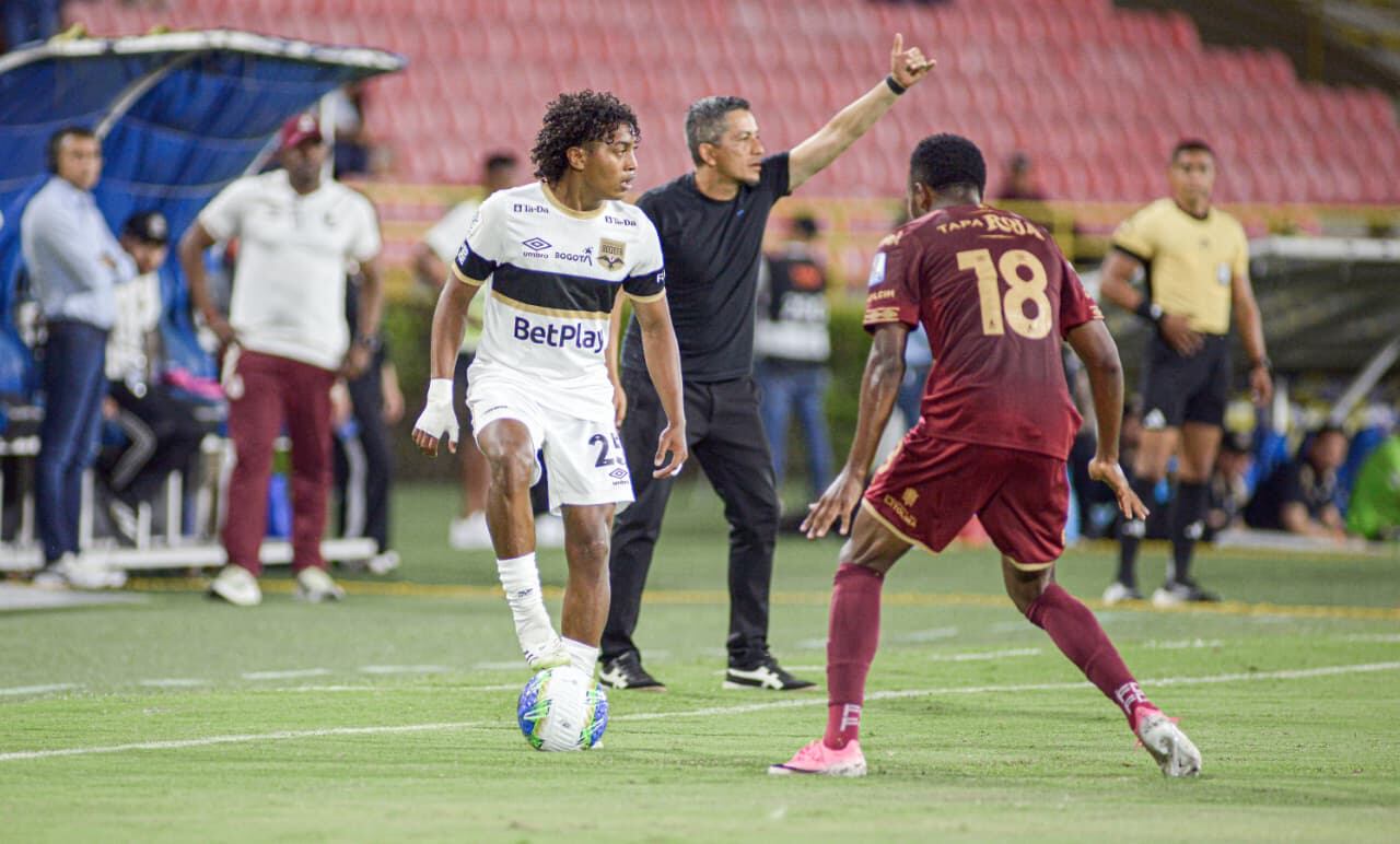 Partido entre Inter de Bogotá y Deportes Tolima.