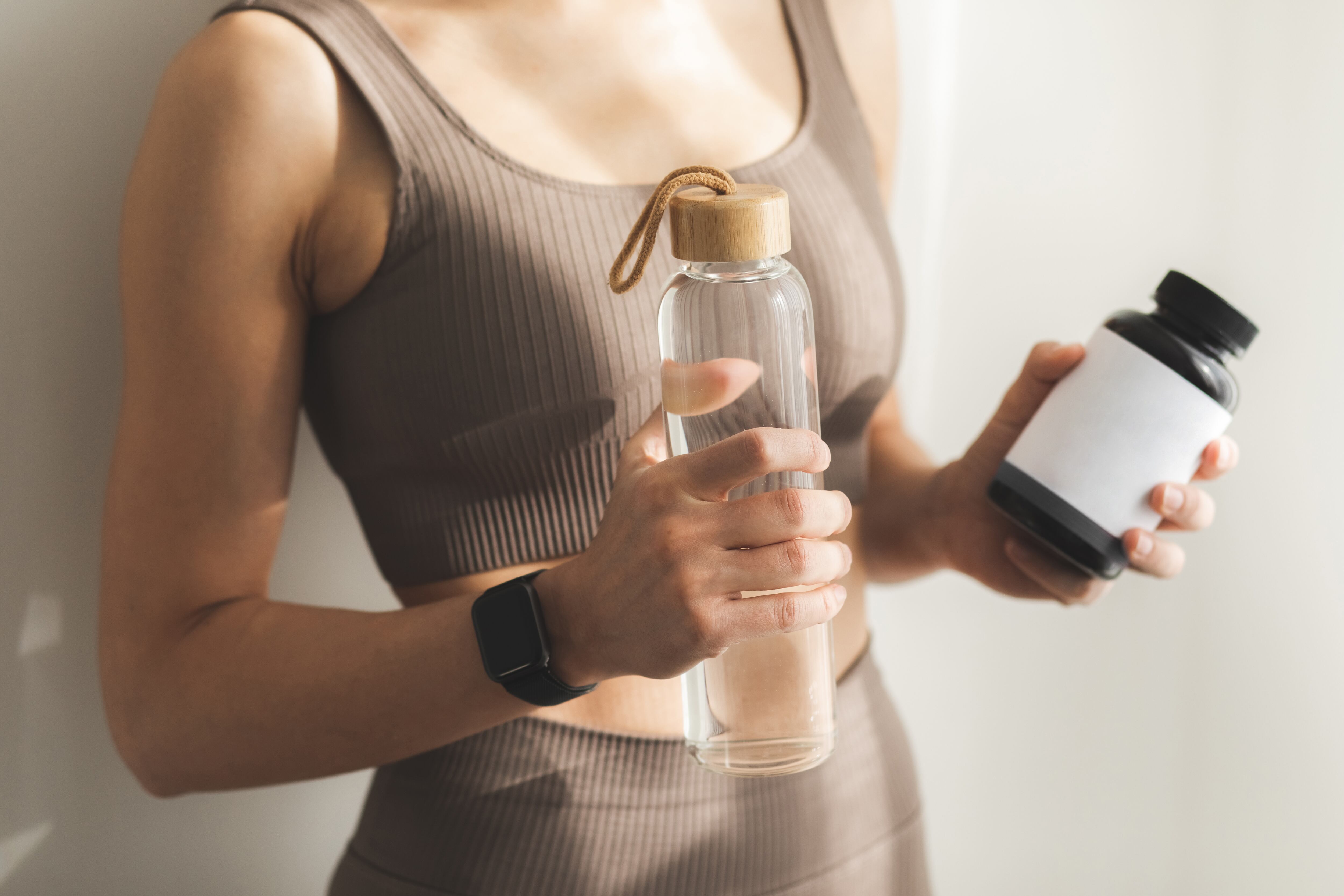 Lo que dicen los expertos sobre consumir creatina: ¿ayuda a aumentar la masa muscular?