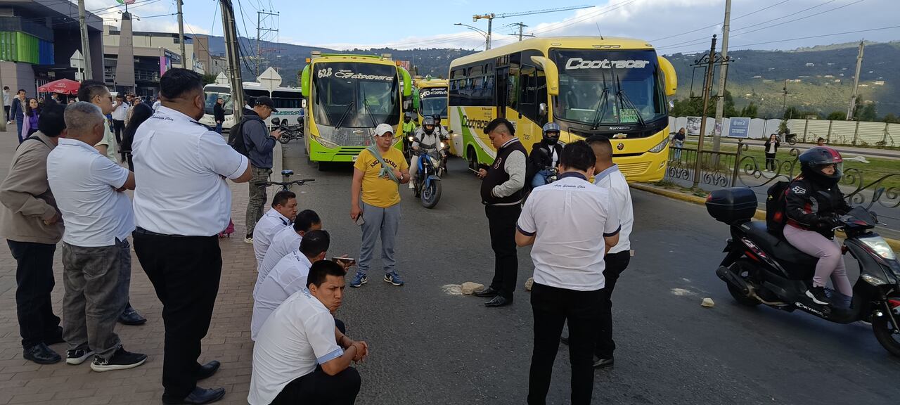 Paro de transportadores en Chia