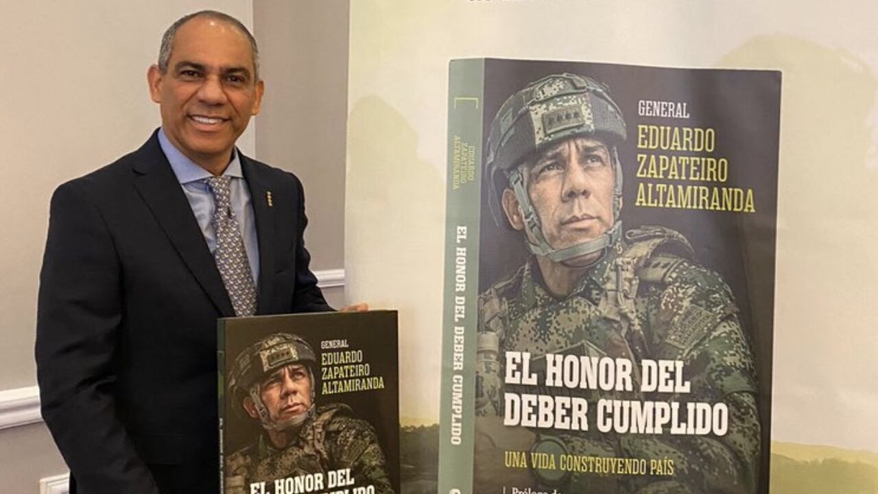 'El honor del deber cumplido', es el título del libro del general (r) Eduardo Zapateiro