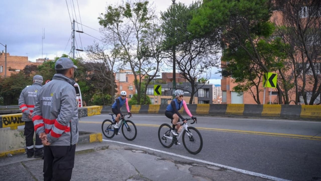 Los Gestores del Orden son un equipo encargado de garantizar la seguridad de los ciclistas en Bogotá.