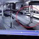 Momento en el que el concejal dispara hacia la vivienda del alcalde.