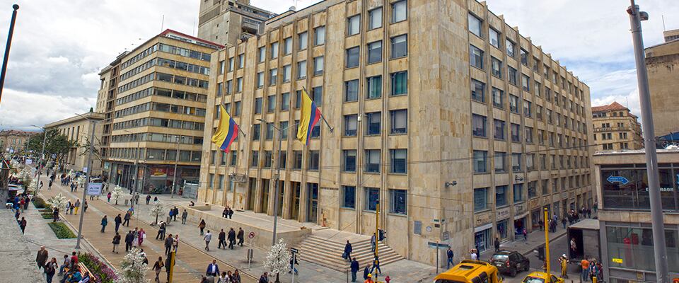 MinTIC lanzó a consulta pública los avances en materia de desarrollo de 5G en Colombia.