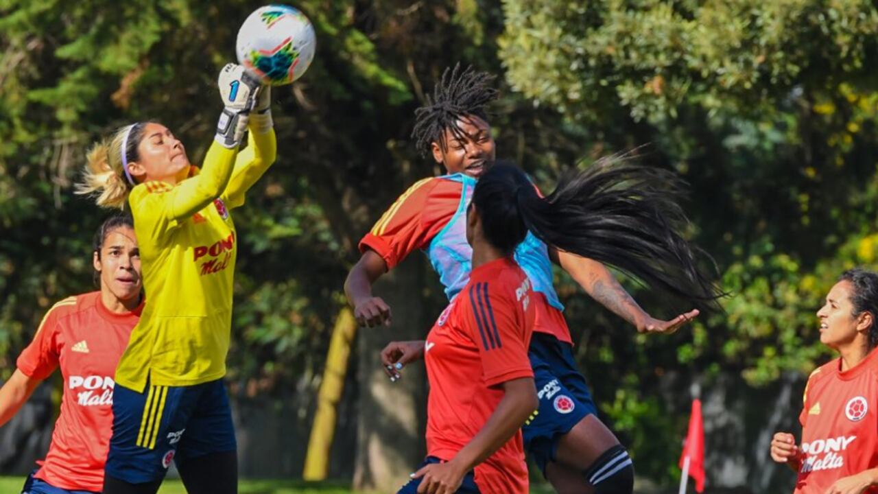 Selección Colombia Femenina se prepara para los amistosos del mes de abril ante Ecuador. Foto: FCF Oficial