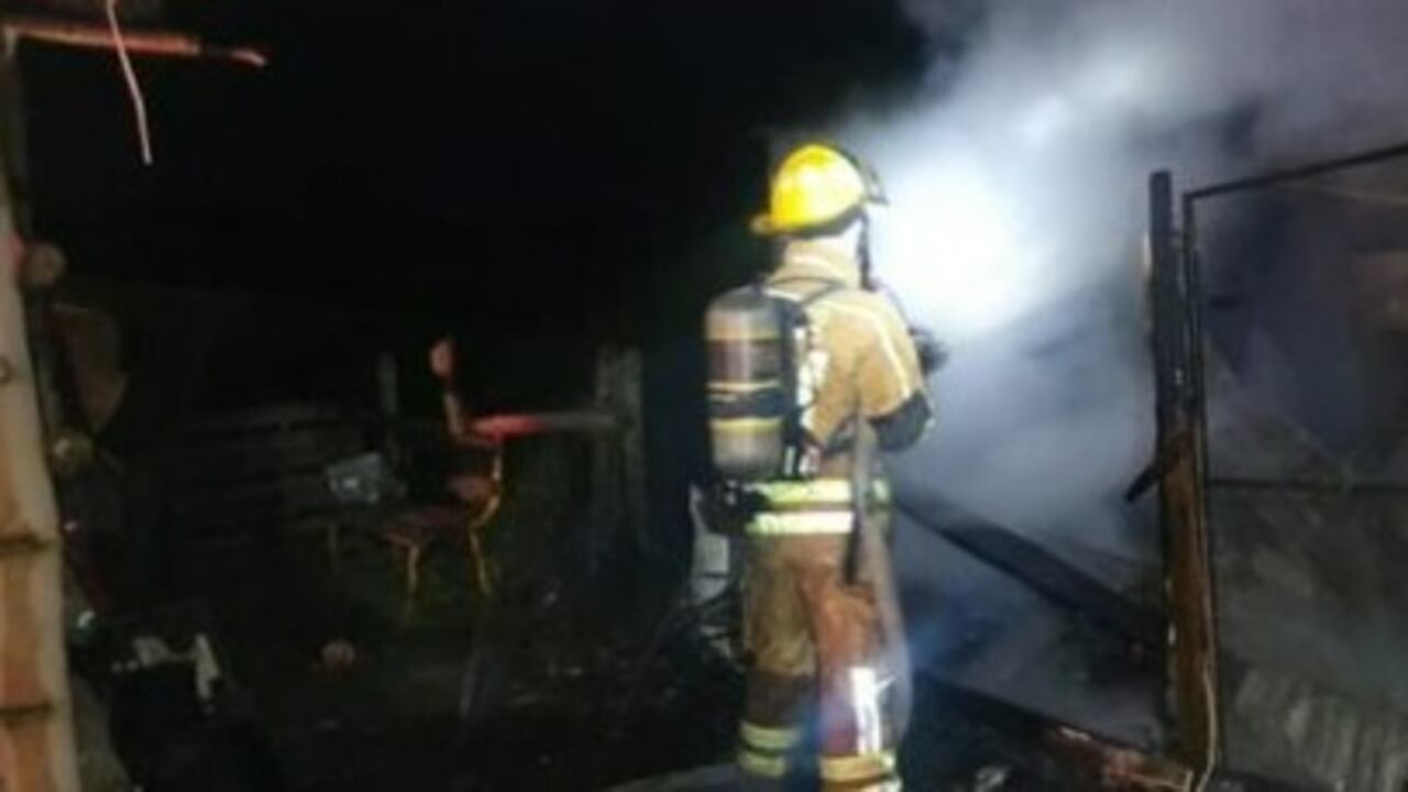 Incendio en Rionegro, Antioquia, acabó la vida de 18 perros.