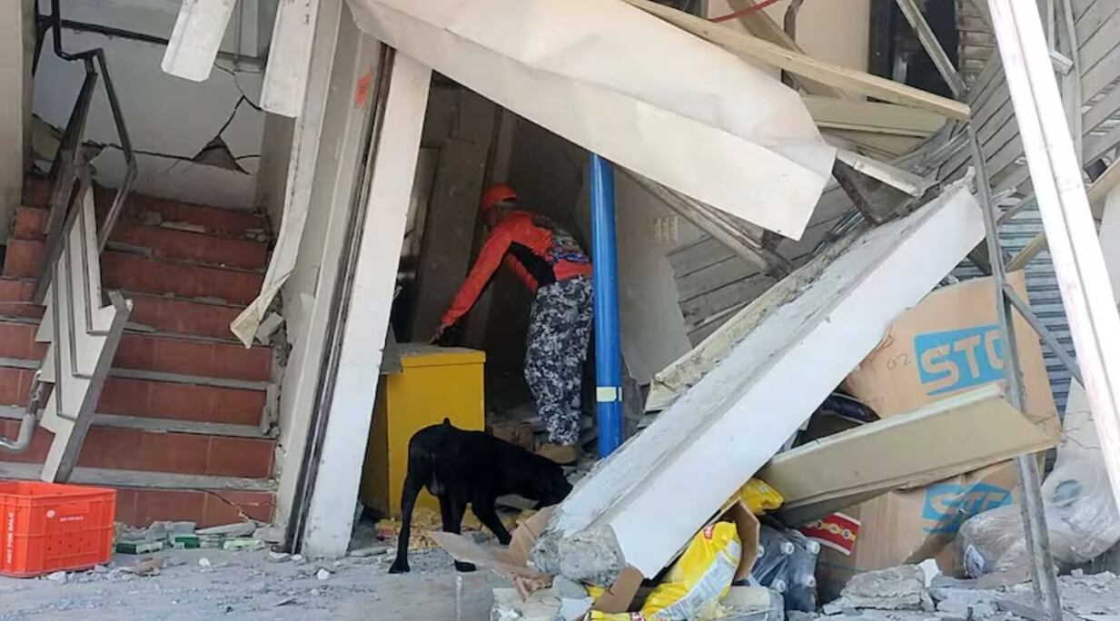 En imágenes: así quedó Filipinas tras el terremoto de magnitud 7,8 registrado este lunes