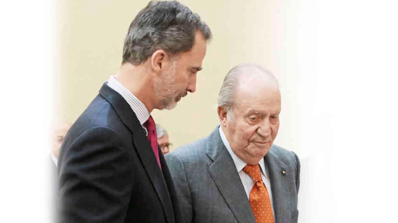 Juan Carlos salió, supuestamente, rumbo a República Dominicana, pero nadie sabe su destino final. Algunos esperan que también renuncie al título de rey. Felipe se quedó capoteando la crisis.