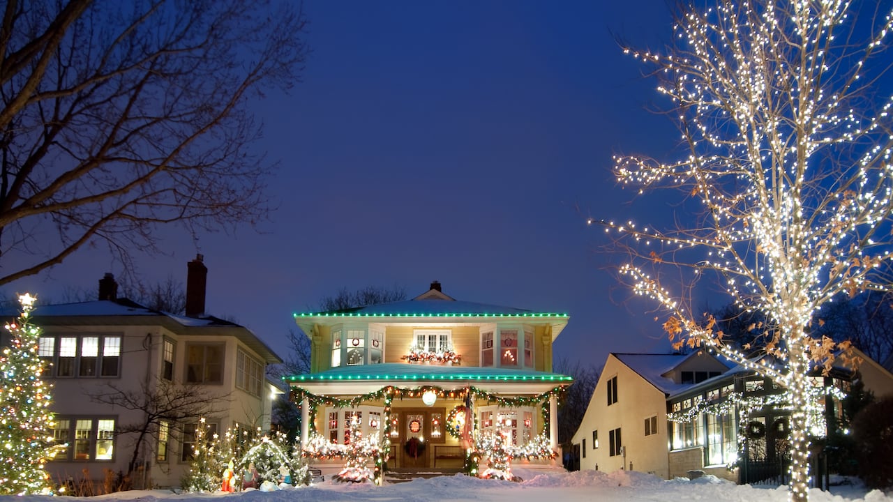 Los mejores destinos invernales para visitar en Navidad, según WalletHub.