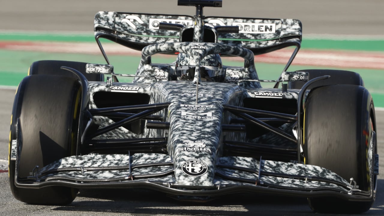 Alfa Romeo reserve driver Robert Kubica steers the car during a Formula One pre-season testing session at the Catalunya racetrack in Montmelo, just outside of Barcelona, Spain, Wednesday, Feb. 23, 2022. (AP/Joan Monfort)