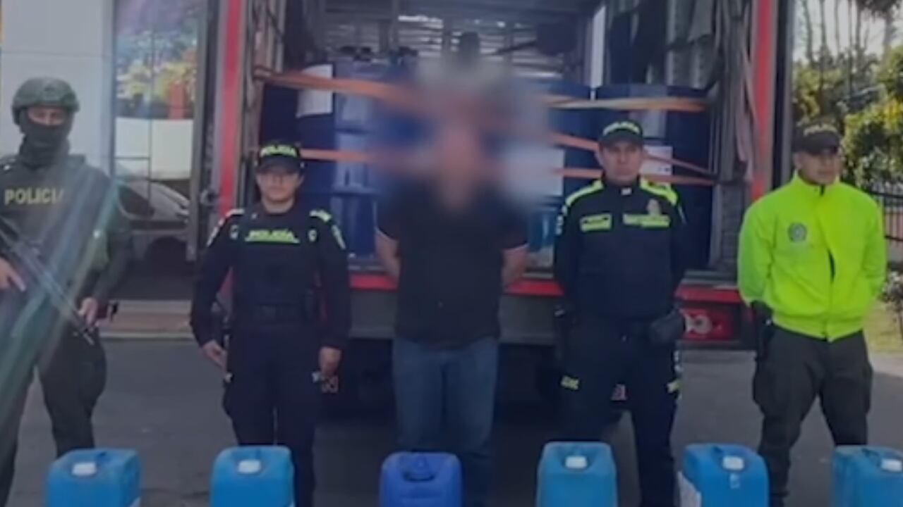 Policía incauta gran cantidad de químicos para producción de cocaína tras operativo en Usaquén; ¿para dónde iban los insumos?