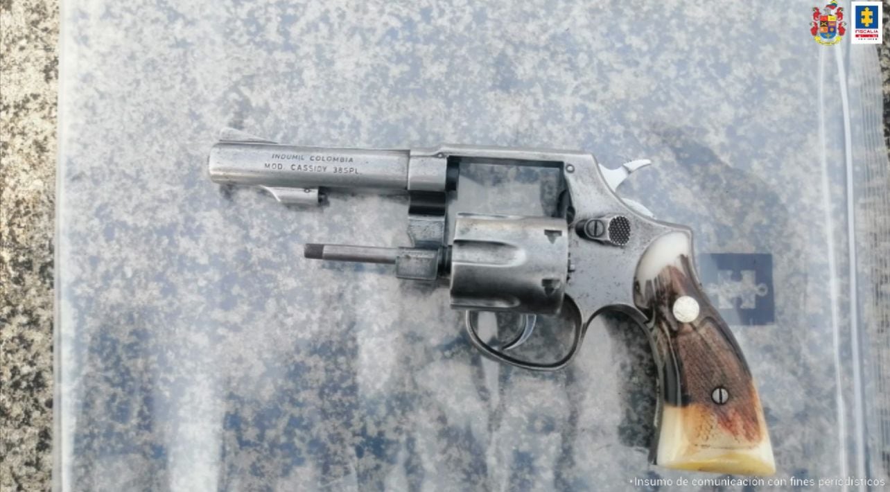 La Fiscalía logró la captura de los vigilantes que coordinaban los atracos en apartamentos y bodegas en la capital del país.