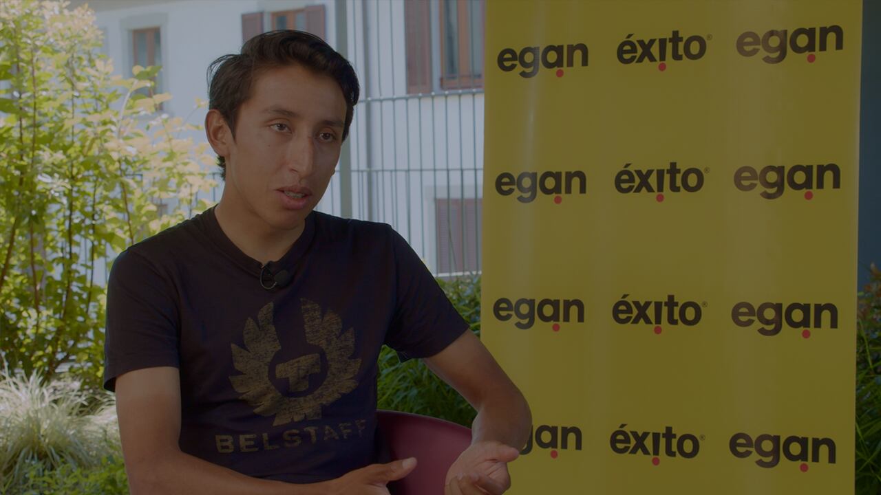 El ciclista estuvo activo en su cuenta de Twitter opinando sobre política y generó bastantes polémicas.