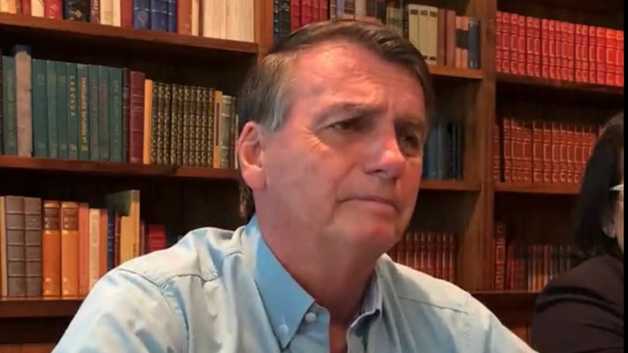 Jair Bolsonaro en la que sería su última transmisión en vivo como presidente de Brasil
Foto de la transmisión en vivo, @jairmessiasbolsonaro en Instagram