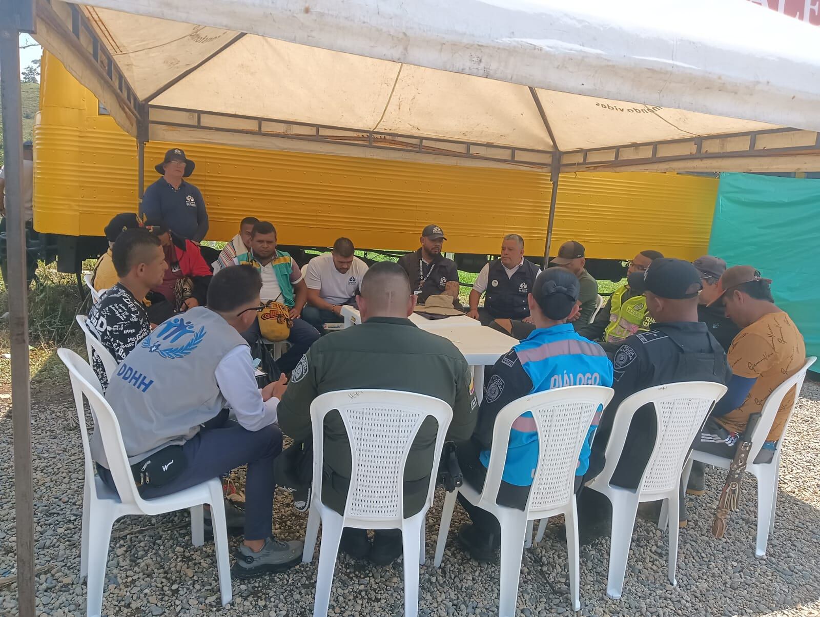 Mineros del nordeste en uno de los puntos del paro en Antioquia.