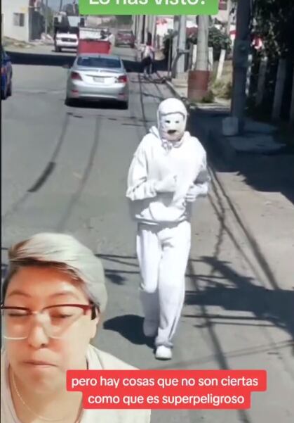 Fotograma:0.07 Tik Tok:/@aquella_luna