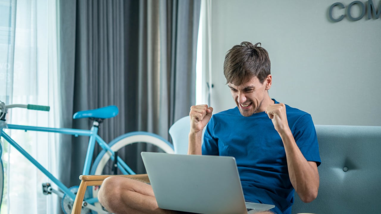 Con gran anticipación, miles de colombianos se preparan para los resultados de las loterías.