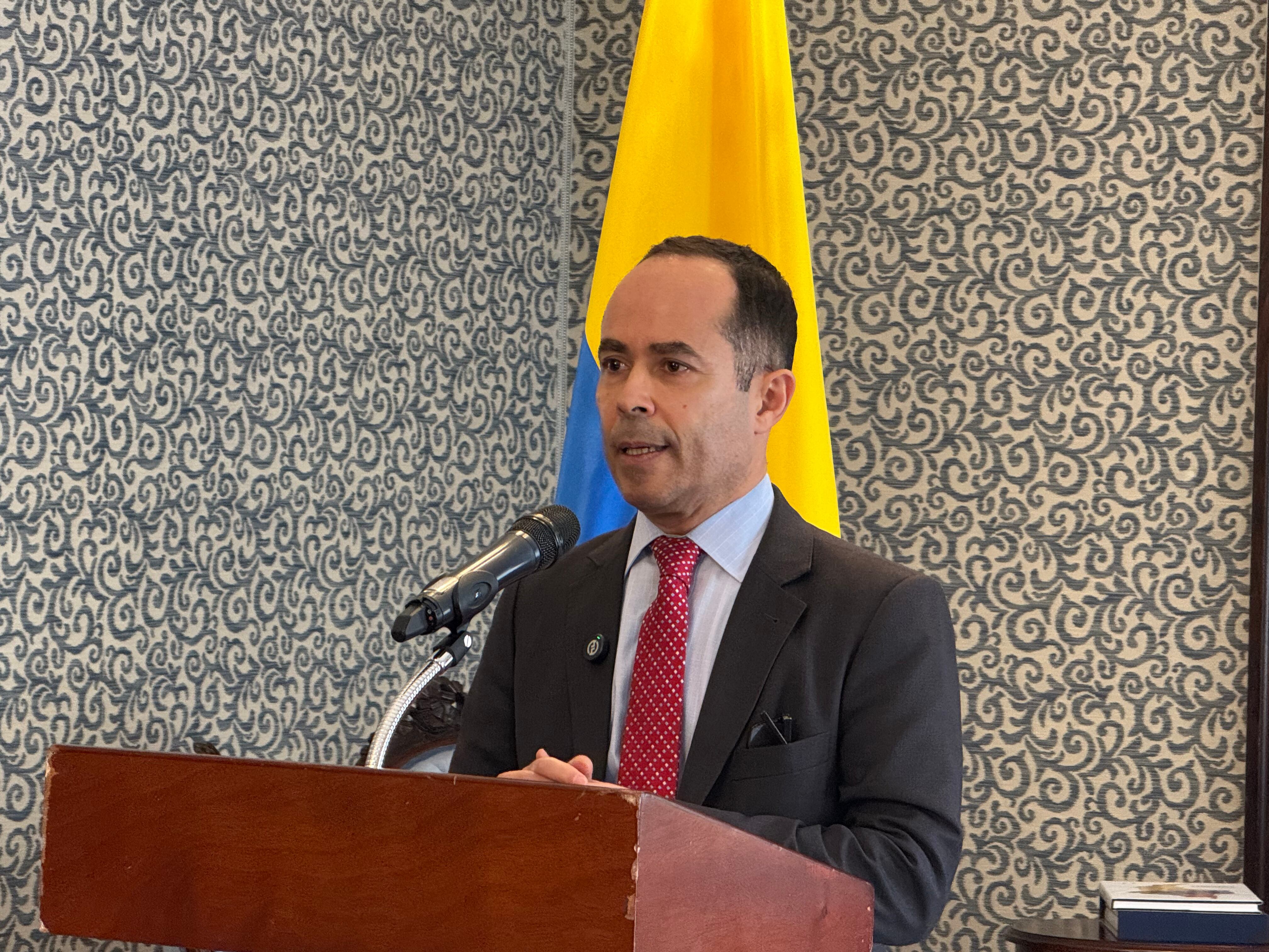 El vicecanciller de Colombia aseguró que el país ha avanzado en la lucha contra el narcotráfico.