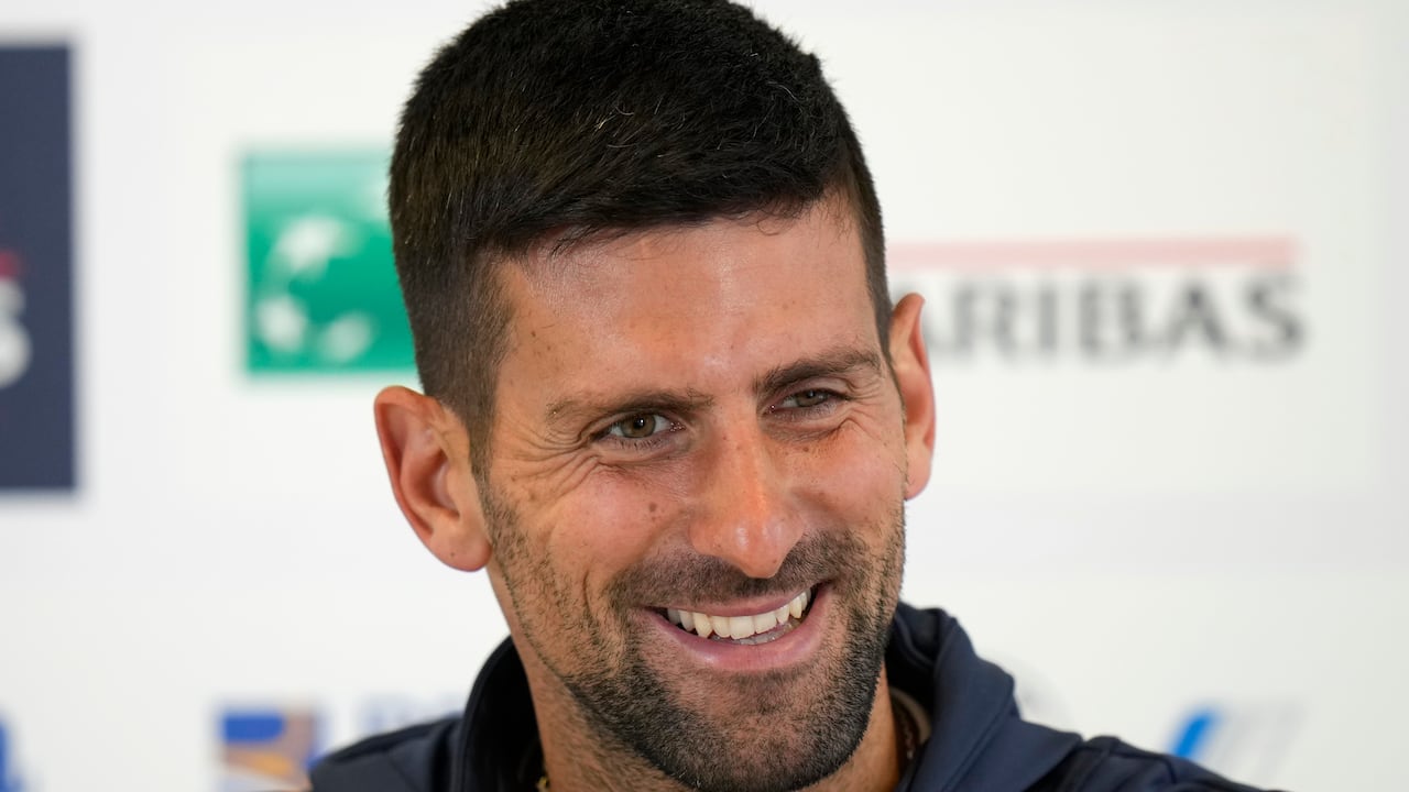 Novak Djokovic dijo que habló como personaje público, pero también como hijo de un hombre nacido en Kosovo.