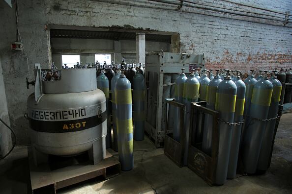 Cilindros de nitrógeno, imágenes de referencia