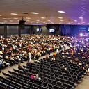 Todos los políticos querrán pescar votos entre los cristianos. La fe mueve montañas, y en época electoral el voz a voz y las recomendaciones en espacios como las iglesias o las palabras del pastor pueden llegar a persuadir a los votantes.