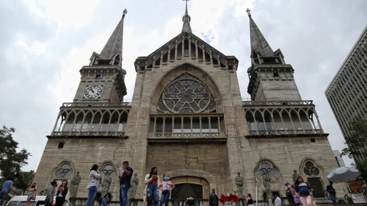 Catedral Basílica de Manizales, cuidad clave para vivir en Colombia.