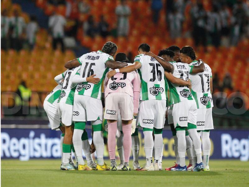 Atlético Nacional en el duelo con Alianza.