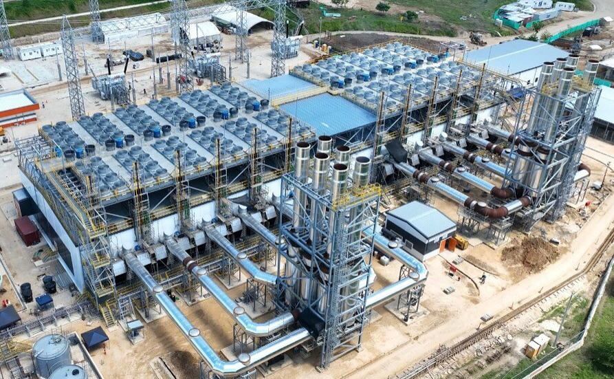 Esta termoeléctrica a gas natural tiene una capacidad de 200 megavatios.