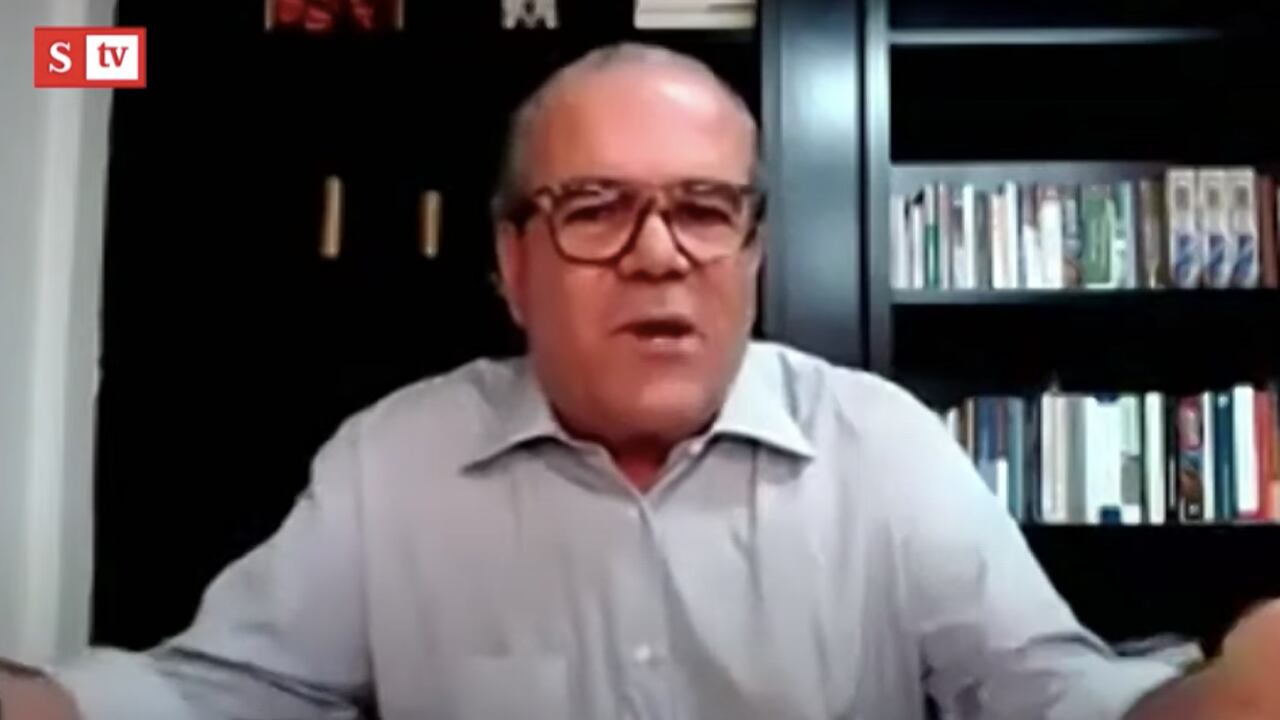 Senador Carlos Felipe Mejía