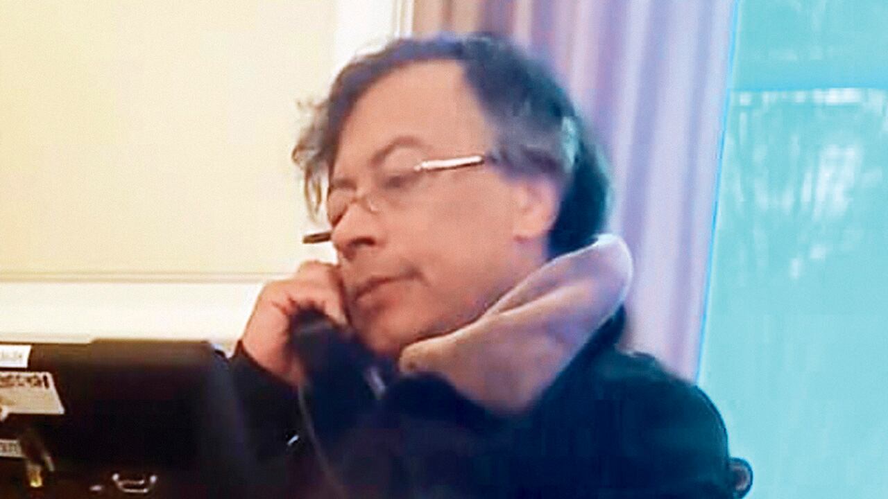 Uno de los consejeros de Petro, que pidió omitir su identidad, describió que el mandatario guarda actitudes similares a Trump.