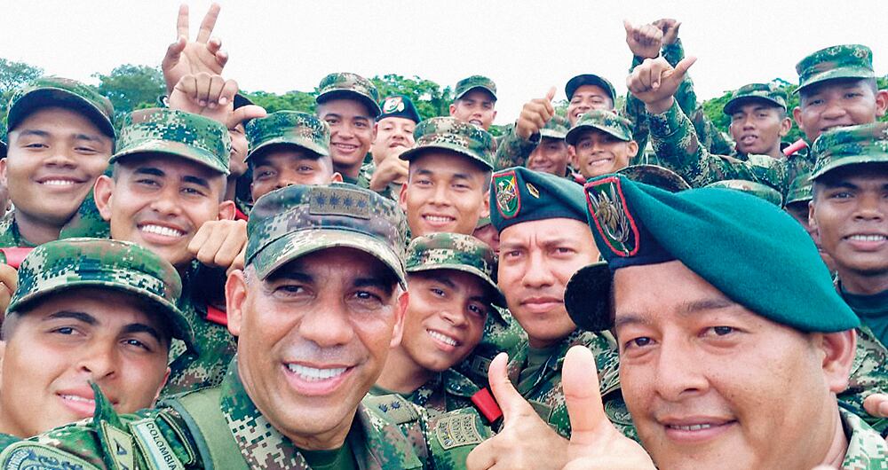 ¡AJÚA! ZAPATEIRO SE DESPACHA_6