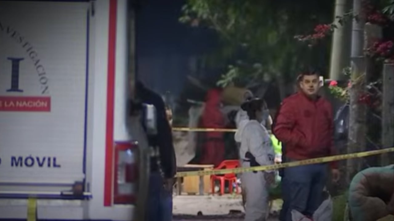Las autoridades encontraron menores de edad en el lugar de los hechos.